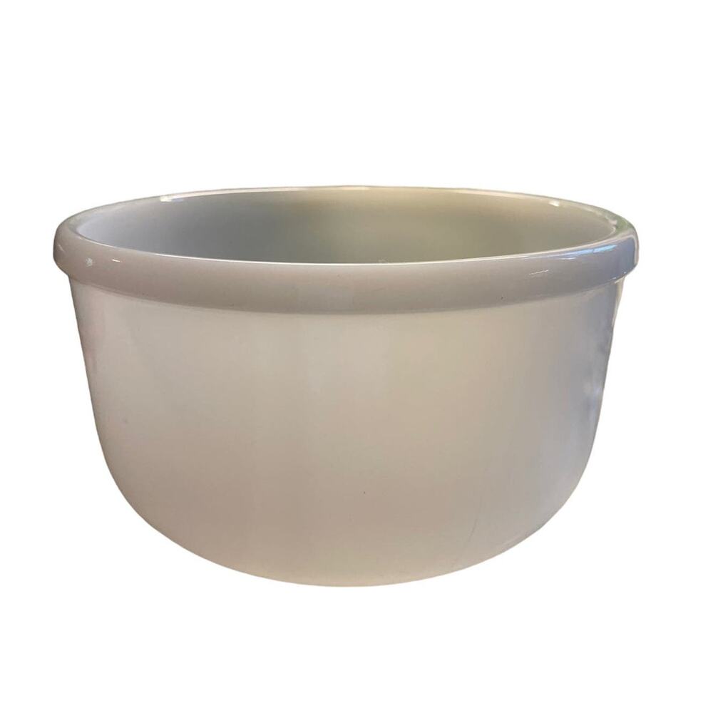 Vintage Milkglass Glassbake Mixing Bowl 8.5" in Diameter